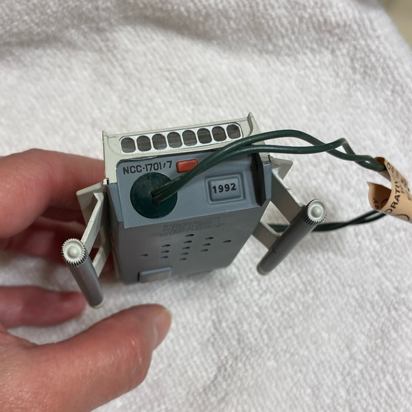 Star Trek Magic Hallmark Keepsake Ornament Lot Of 2 Tested Works Lights Voice - Picture 13 of 14